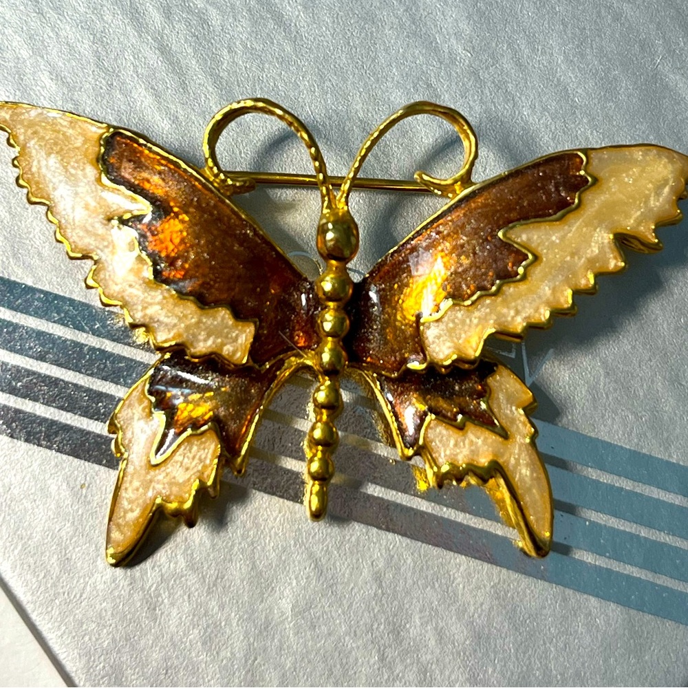 Vintage Aai Gold Tone Bronze Beige Enamel Butterfly Brooch Pin